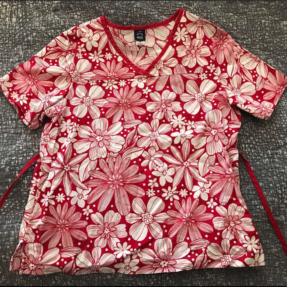 Barco red and white size L stub top